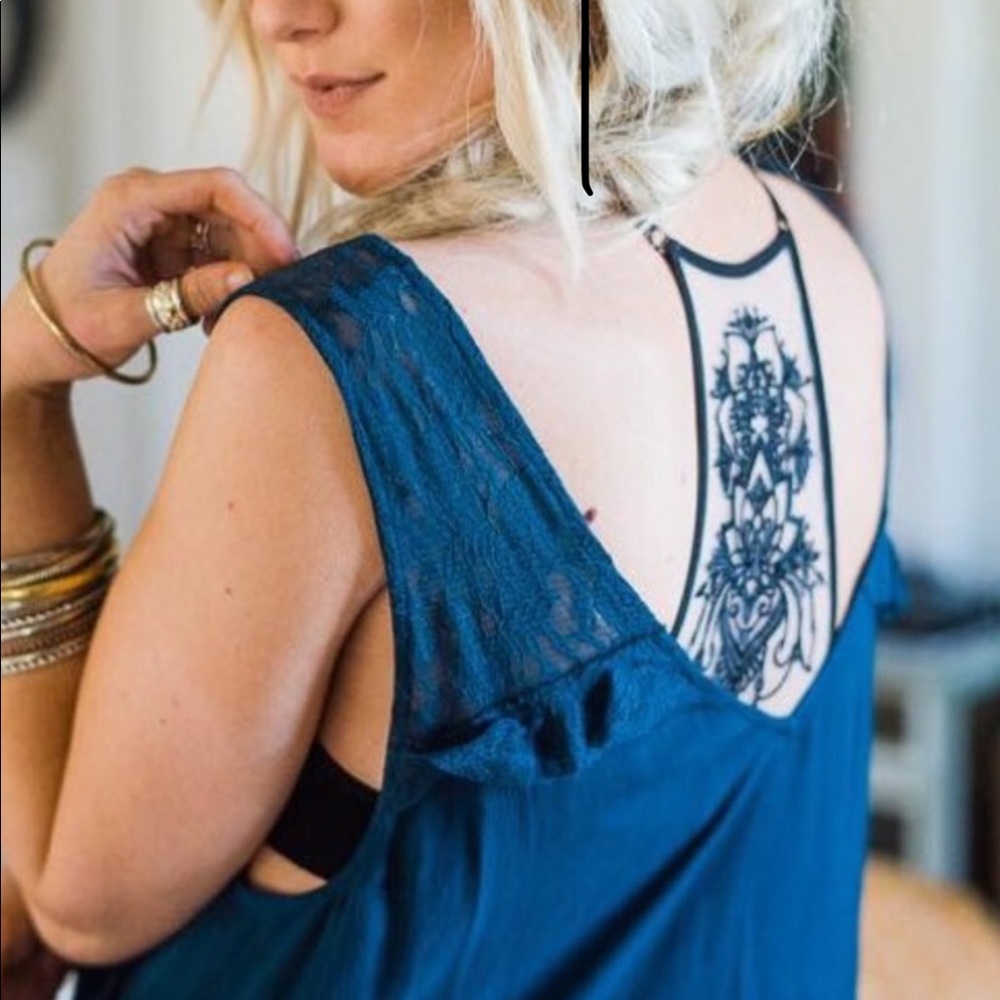 BLACK TATTOO STYLE BRALETTE